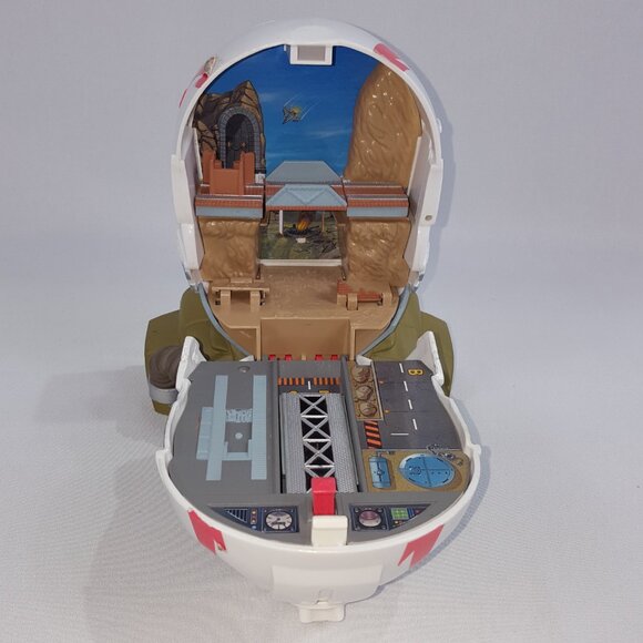 Micro Machines Vintage 1997 Fighter Jet Pilot Head Top Gun Playset by Galoob - Picture 2 of 2